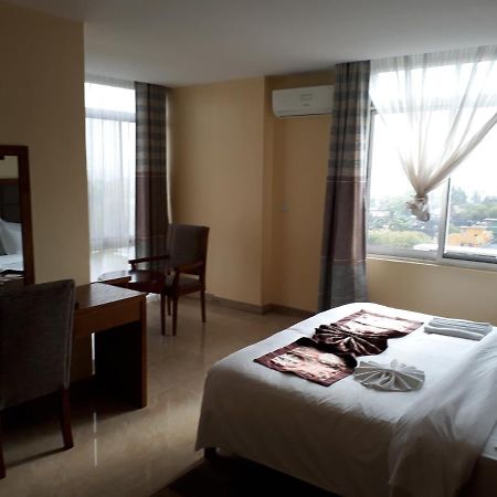 Imperial Hotel & Apartments Dar es Salaam Eksteriør billede