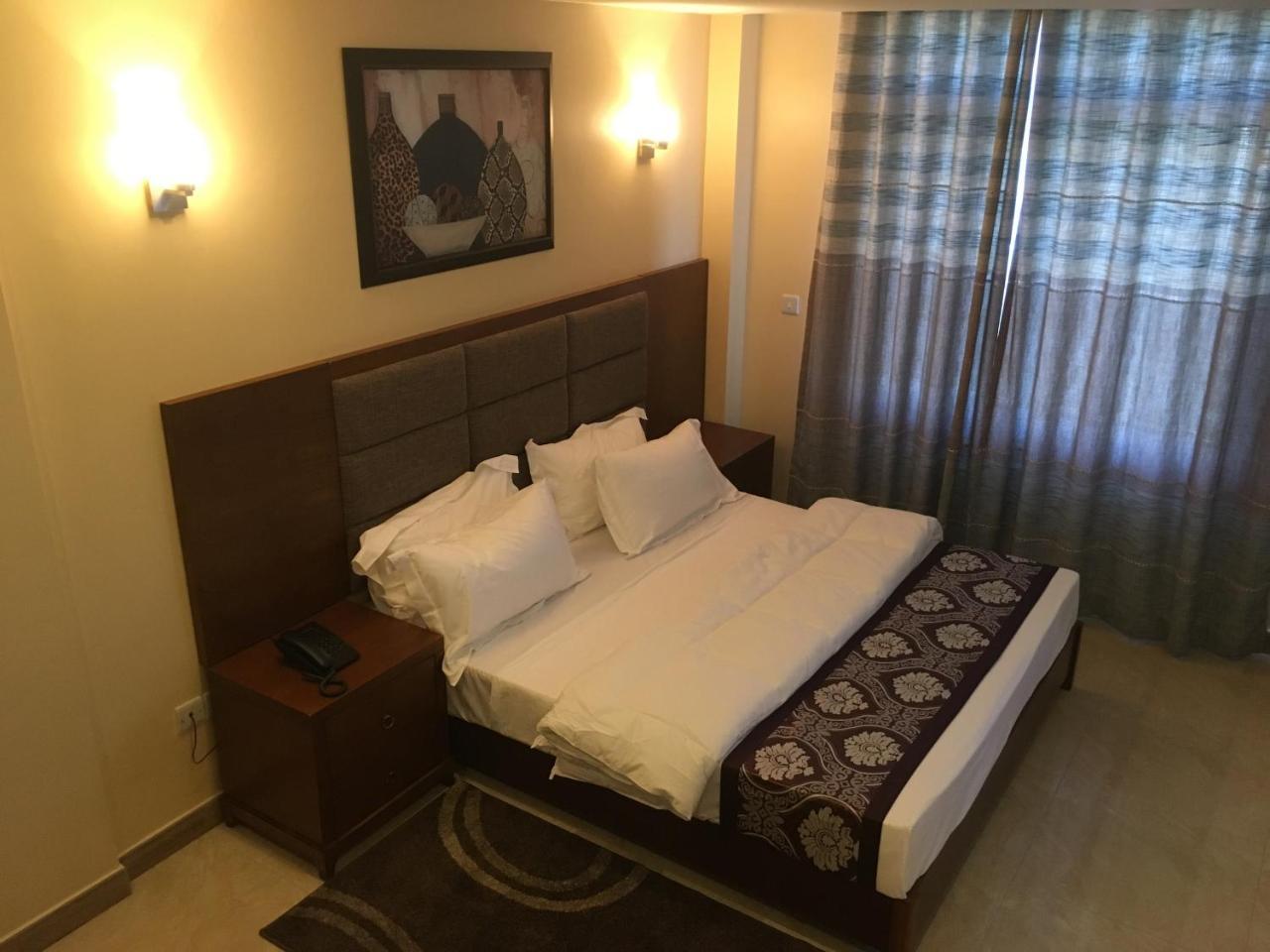Imperial Hotel & Apartments Dar es Salaam Eksteriør billede