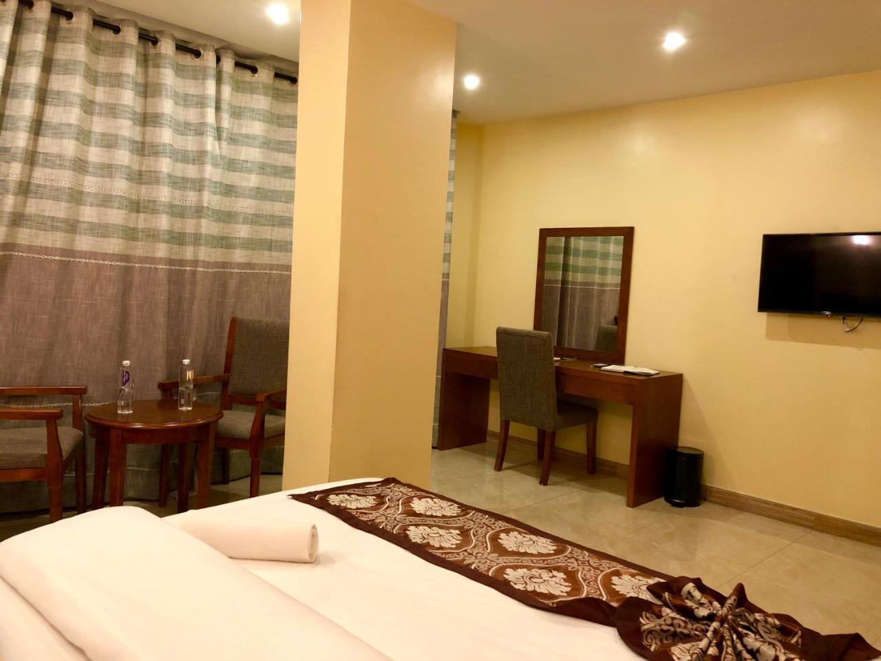 Imperial Hotel & Apartments Dar es Salaam Eksteriør billede