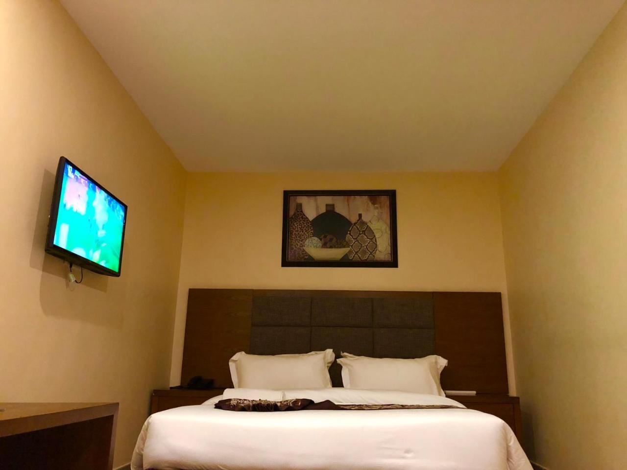 Imperial Hotel & Apartments Dar es Salaam Eksteriør billede