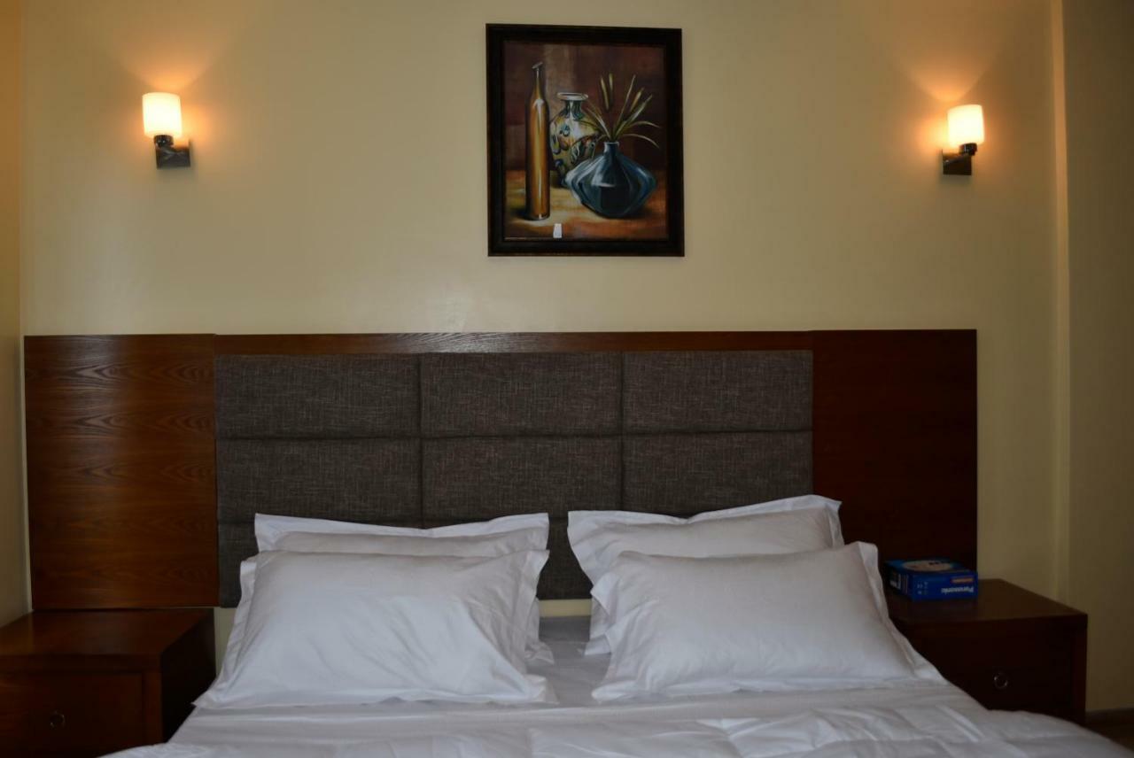 Imperial Hotel & Apartments Dar es Salaam Eksteriør billede